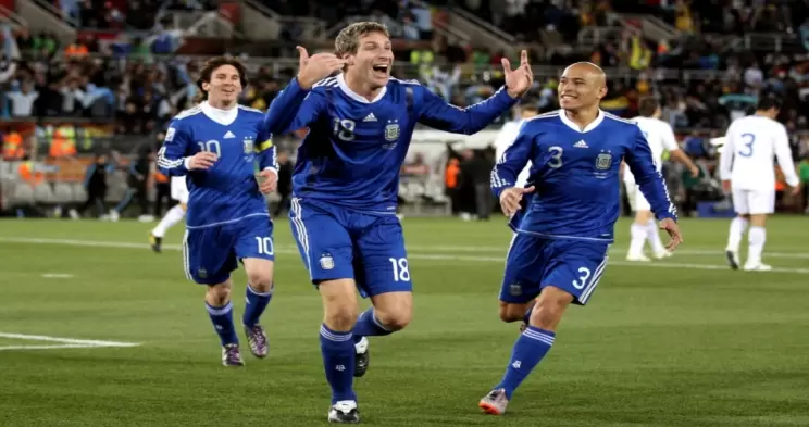 黄蜂vs76人直播_在线黄蜂vs76人直播频道无插件_黄蜂vs76人直播频道-24直播